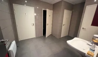  BUREAUX 396 m² COUËRON