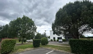  BUREAUX 73 m² CARQUEFOU
