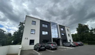  BUREAUX 73 m² CARQUEFOU
