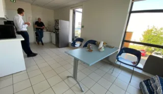  BUREAUX 652 M² LES SORINIERES