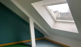  BUREAUX 237 m² MONTFORT SUR MEU