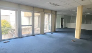  BUREAUX 1 877 m² CESSON-SEVIGNE