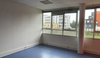  BUREAUX 450 m² RENNES