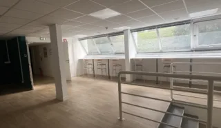  BUREAUX 961 m² CESSON SEVIGNE