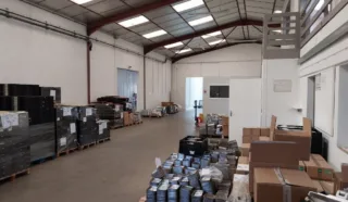  LOCAUX D'ACTIVITÉS 855 M² BOUGUENAIS