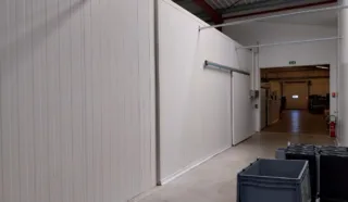  LOCAUX D'ACTIVITÉS 855 M² BOUGUENAIS