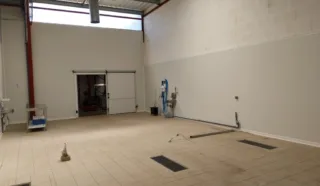  LOCAUX D'ACTIVITÉS 855 M² BOUGUENAIS
