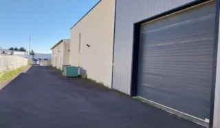  LOCAUX D'ACTIVITÉS 855 M² BOUGUENAIS