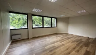  BUREAUX 112 m² RENNES