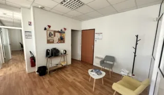  BUREAUX 97 m² CESSON-SEVIGNE