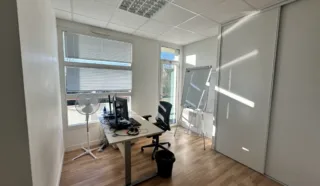  BUREAUX 97 m² CESSON-SEVIGNE