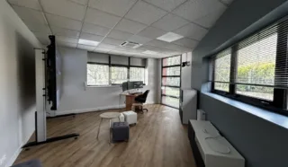  BUREAUX 105 M² VERTOU