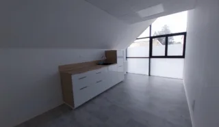  BUREAUX PONTIVY 87 m²