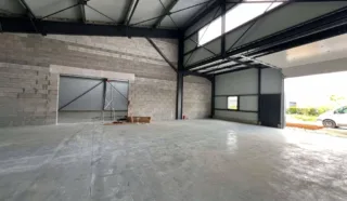  3 CELLULES D'ACTIVITÉS 750 m² LA BOUEXIERE