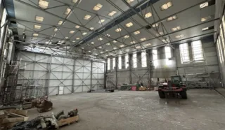  BÂTIMENT D'ACTIVITÉS LOCMIQUELIC 3 150 m²