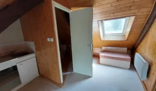  LOCAL COMMERCIAL / BUREAUX VITRINE LOCMINÉ 64 m²