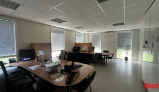  BUREAUX 105 m² SAINT-JACQUES-DE-LA-LANDE