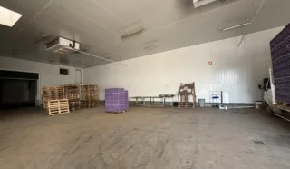  LOCAUX D'ACTIVITÉS 1 673 M² SAINT JULIEN DE CONCELLES