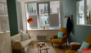  LOCAUX COMMERCIAUX 208 M² NANTES