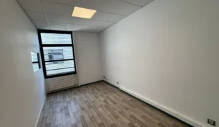  BUREAUX  LORIENT 60 m²