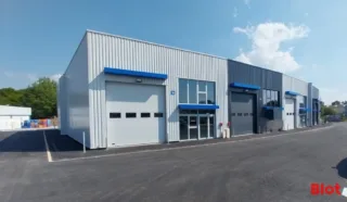  LOCAL D'ACTIVITÉS 141 m² MINIAC-MORVAN