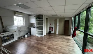  BUREAUX 103 m² RENNES Longchamps