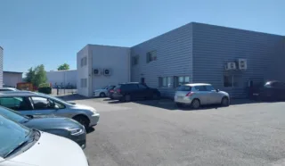  LOCAUX D'ACTIVITÉS 1 556 M² SAINTE-LUCE-LOIRE