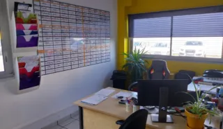  LOCAUX D'ACTIVITÉS 1 556 M² SAINTE-LUCE-LOIRE