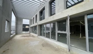  BUREAUX NEUFS 178 m² LORIENT LA BASE