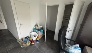 LOCAUX D'ACTIVITÉS 160 m² PUCEUL