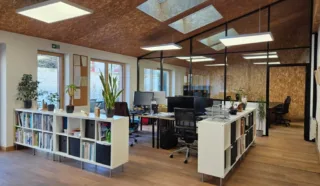  BUREAUX partagés 27 m² REZÉ
