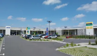  LOCAUX COMMERCIAUX 550 m² LANDERNEAU
