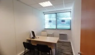  BUREAUX 42 m² BREST