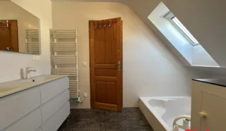 Maison 6 pièce(s)
