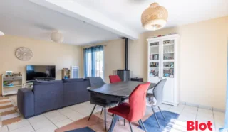 Maison 6 pièce(s)