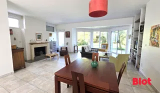 Maison 6 pièce(s)