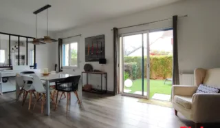 Maison 6 pièce(s)