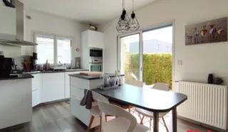 Maison 6 pièce(s)