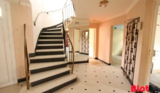 Maison 4 pièce(s)