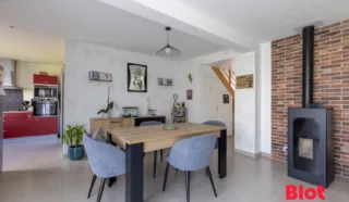 Maison 6 pièce(s)