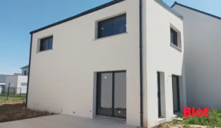 Maison 4 pièce(s)
