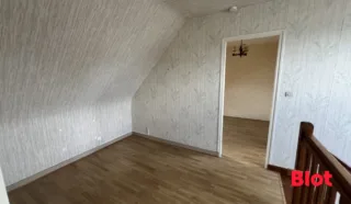 Maison 6 pièce(s)