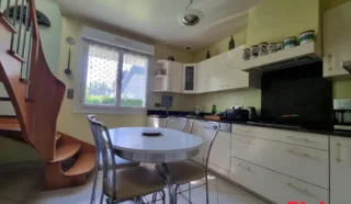 Maison 8 pièce(s)
