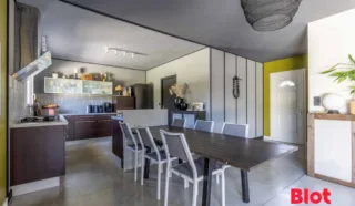 Maison 6 pièce(s)