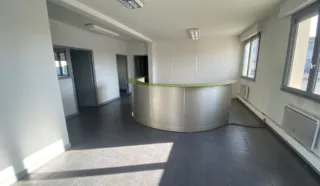  LOCAL D'ACTIVITES RENNES 1 411 m²