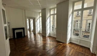  Bureaux 130 m² environ RENNES CENTRE VILLE