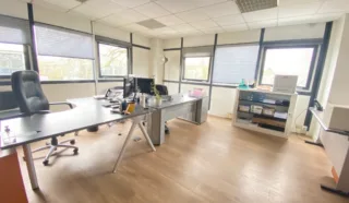  BUREAUX NANTES EST 749 m²