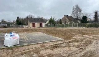  TERRAIN 3000 m² LA MEZIERE