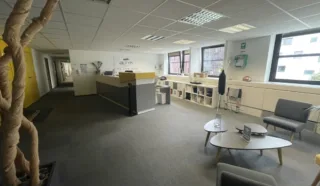 BUREAUX DIVISIBLES 843 M² NANTES