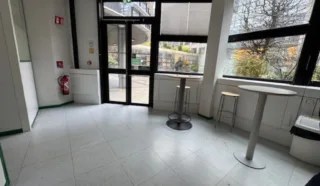  BUREAUX 4 818 M² NANTES
